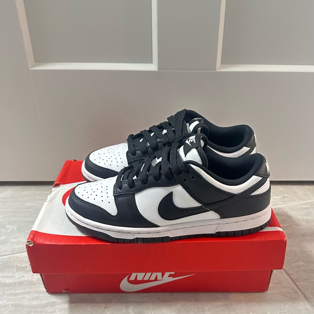 Nike Panda Dunk size 6